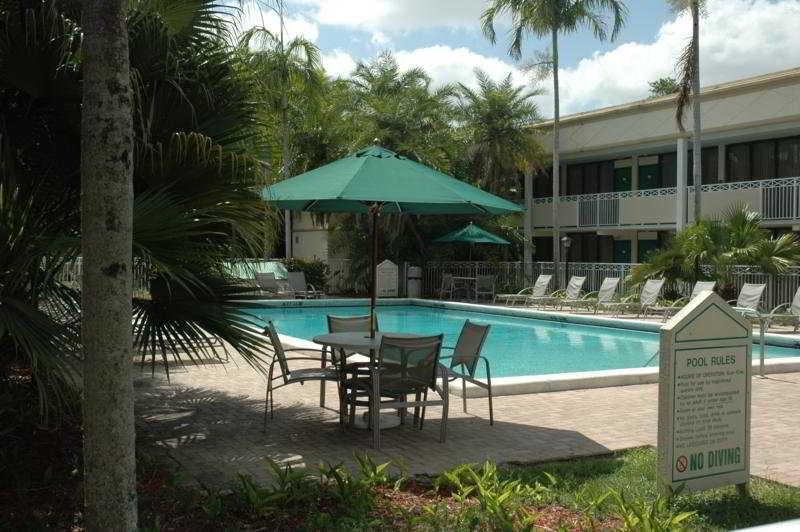 Sawgrass Inn & Conference Center Plantation Exteriör bild
