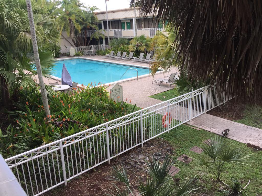 Sawgrass Inn & Conference Center Plantation Exteriör bild