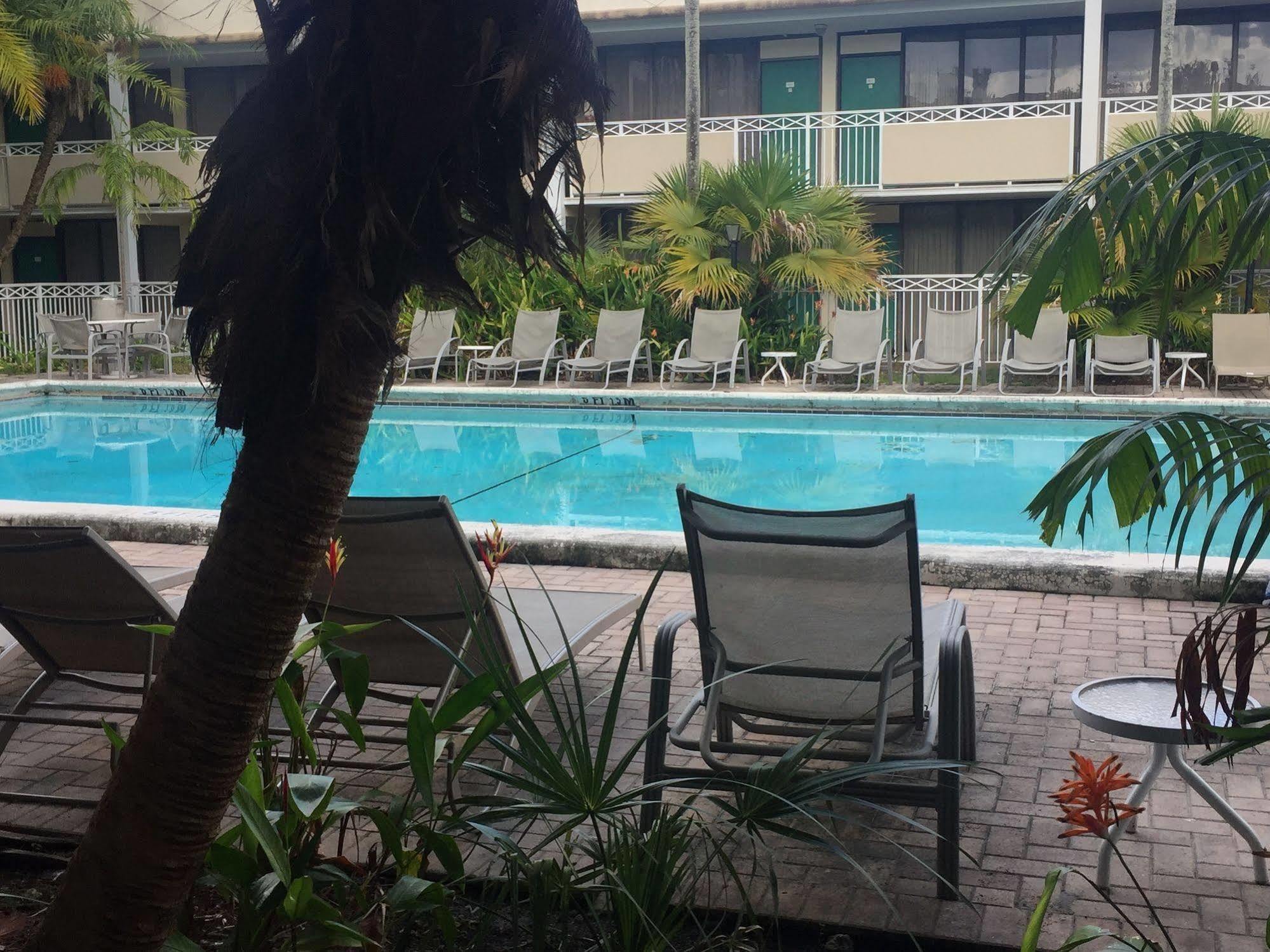 Sawgrass Inn & Conference Center Plantation Exteriör bild
